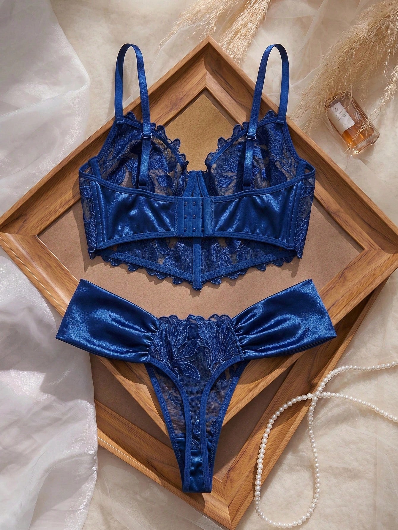 Bridal Lingerie Set Lace Satin Fabric + Floral Lace Embroidery Bustier Bra Low-Waist Ruched Panty
