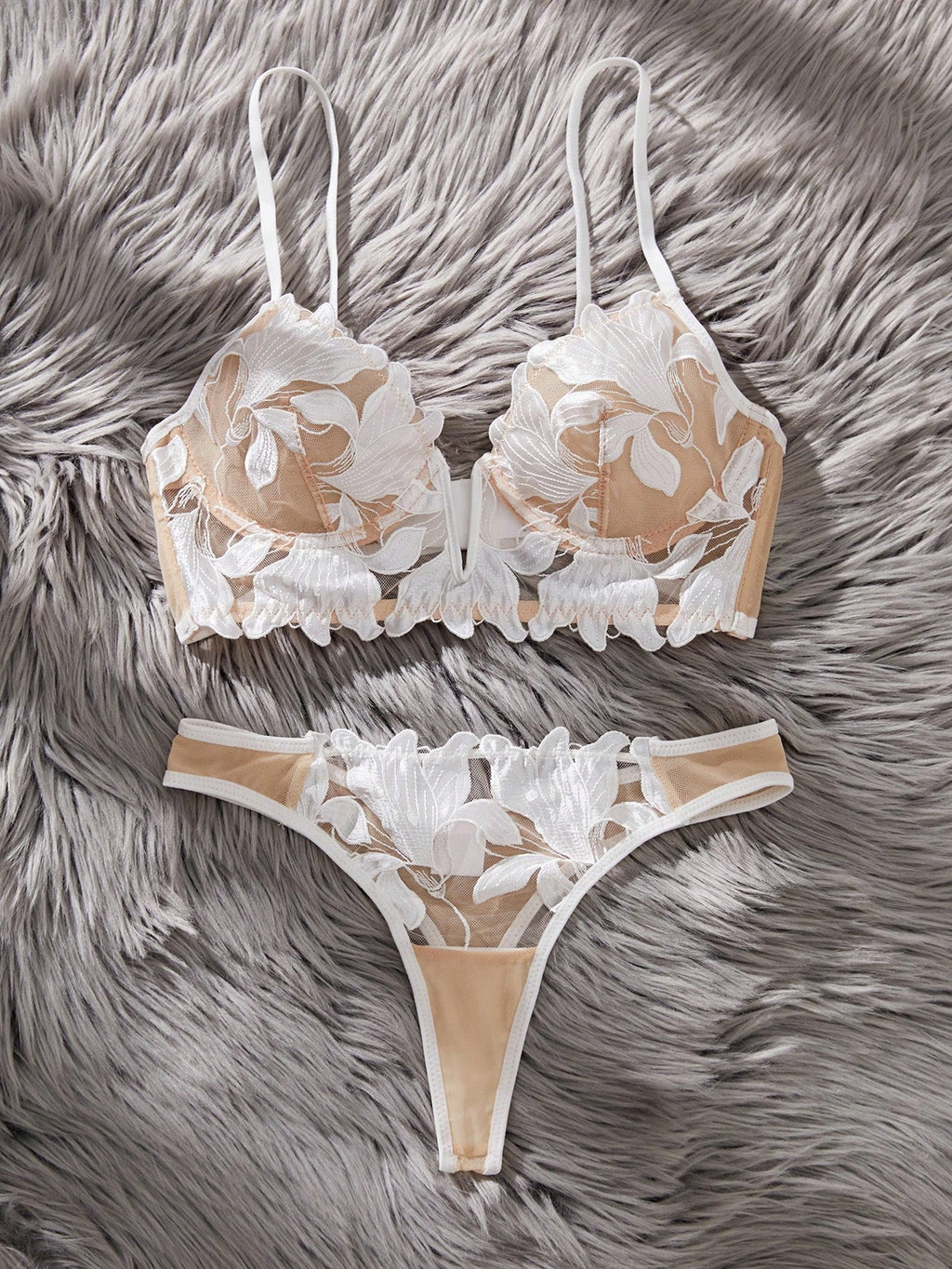 French Classic Sexy Lingerie Bra And Panty Set