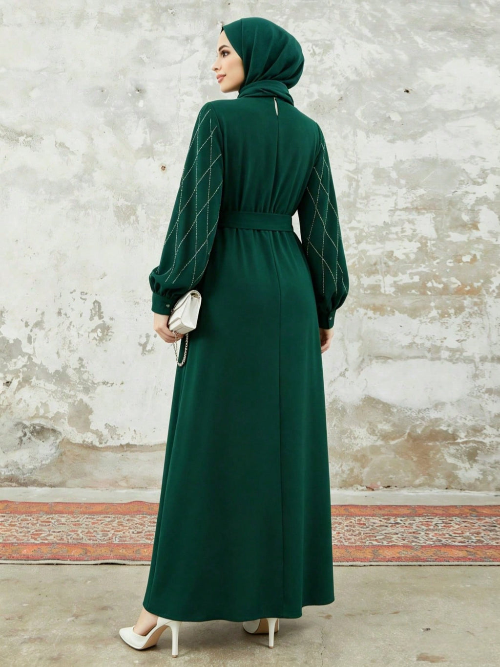 Ladies Modern Full-Length Abaya