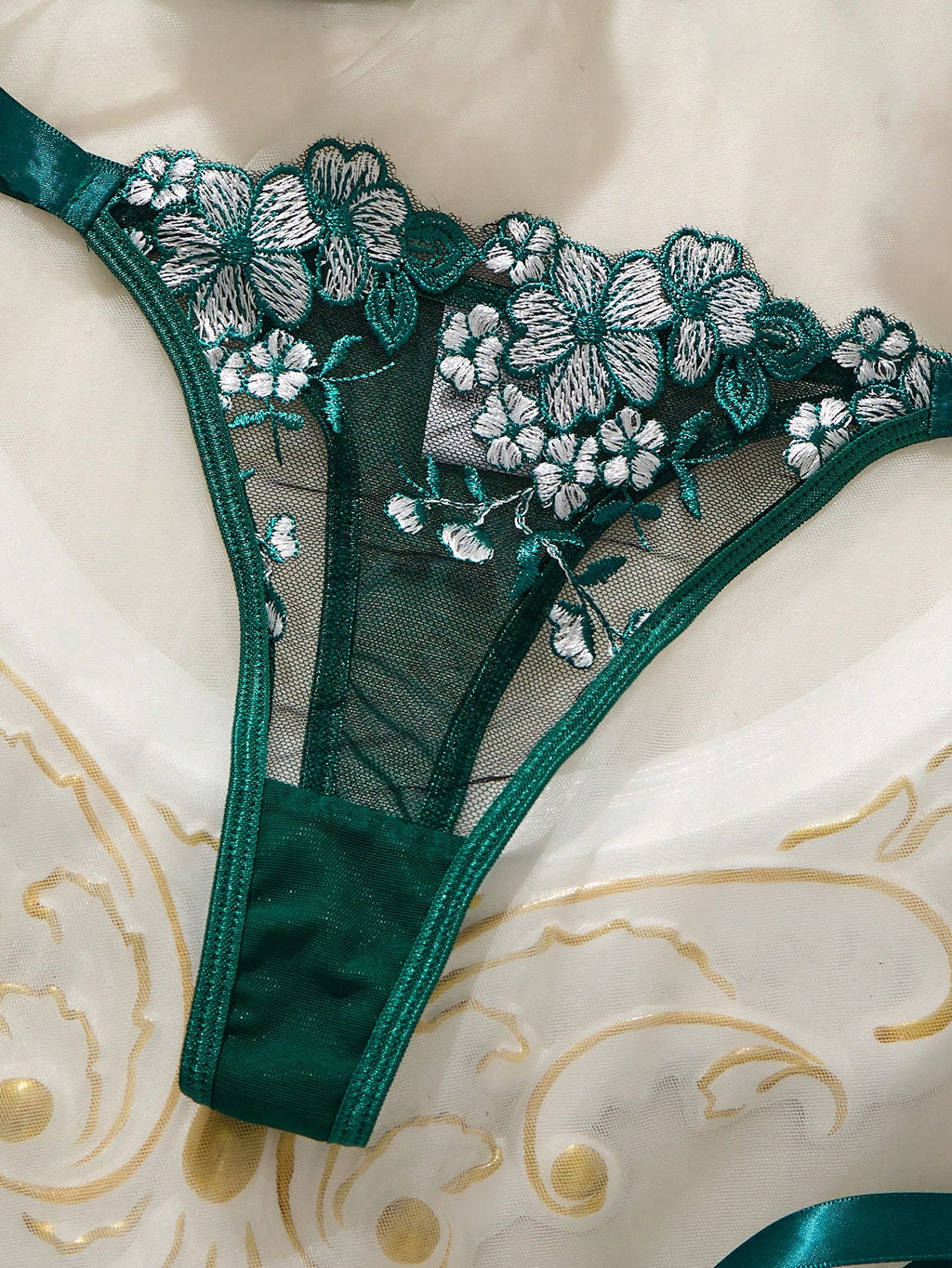 2pcs Sky Blue Embroidered Lace-Up Women's Lingerie Set