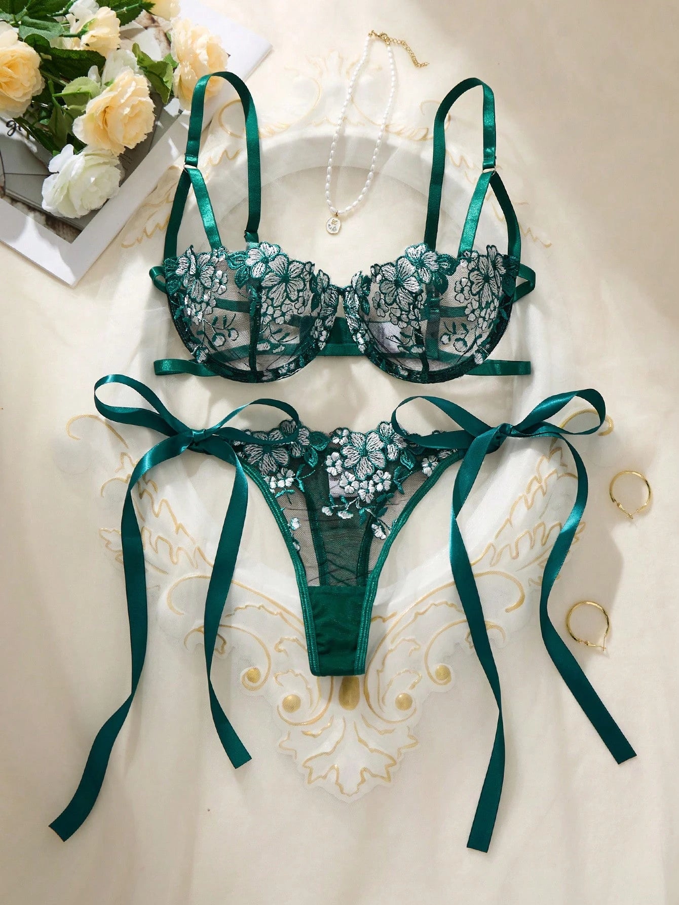 2pcs Sky Blue Embroidered Lace-Up Women's Lingerie Set