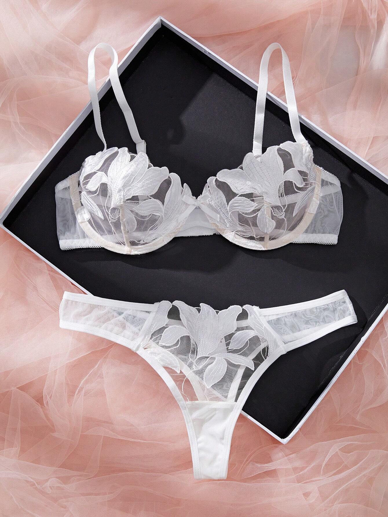 Women’s White Floral Lace Lingerie Set – 2 Pcs