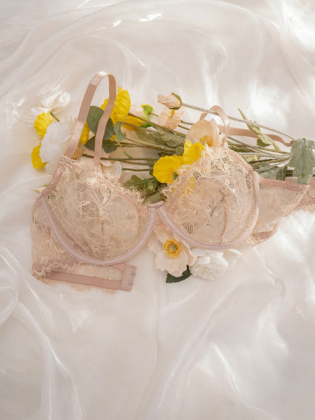 BUY 1 GET 2 FREE - Women Lace Underwire Soft Cup Comfortable Bra Set