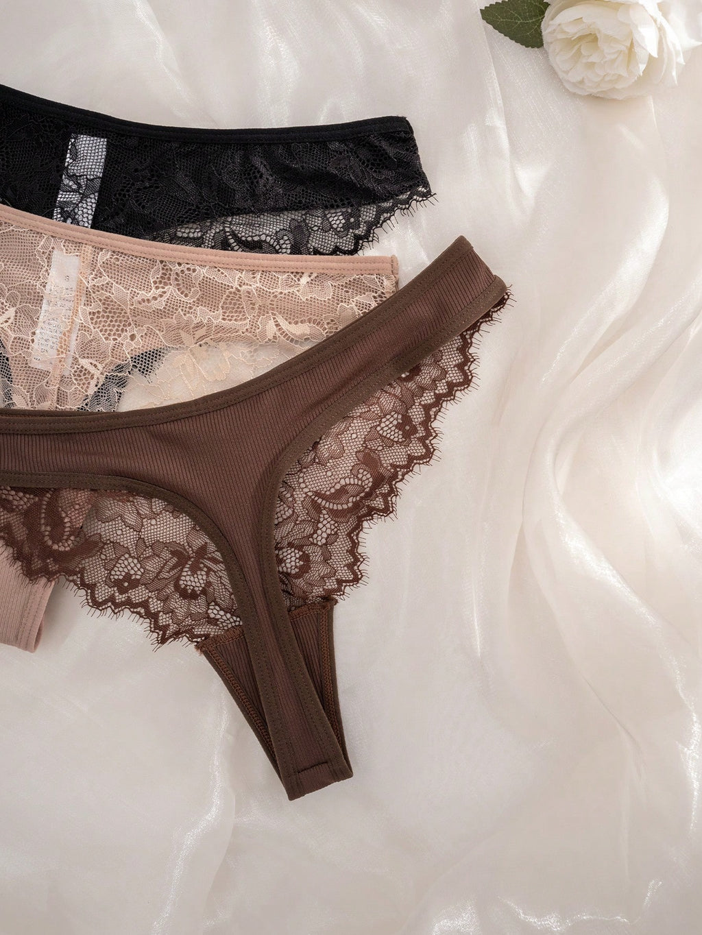 BUY 1 GET 2 FREE - Women Lace Underwire Soft Cup Comfortable Bra Set