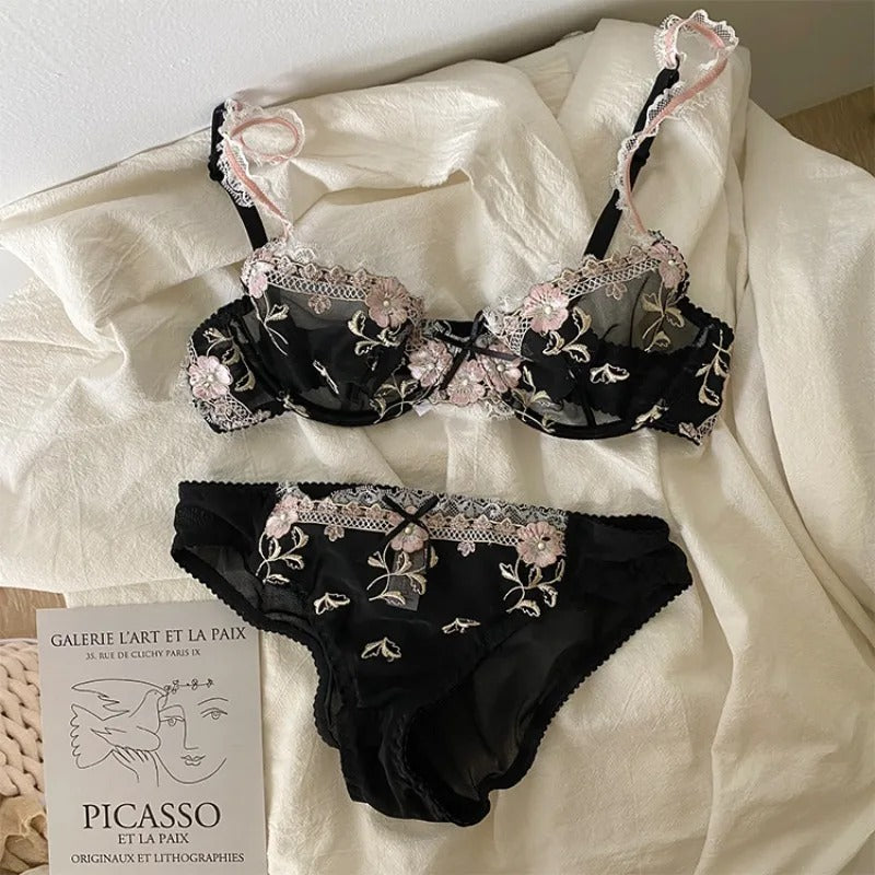 Pack of 5 French Pure Desire White Lace Thin Set